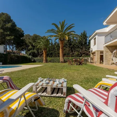 Feriehus Julia Cap Wifi Pool Salou