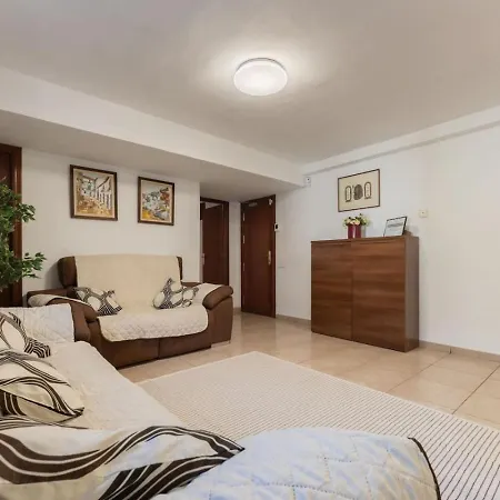 Holiday home Julia Cap Wifi Pool Salou