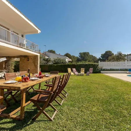 Julia Cap Wifi Pool Holiday home *