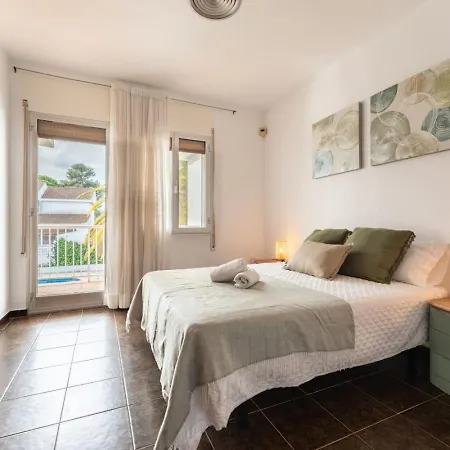Holiday home Julia Cap Wifi Pool Salou